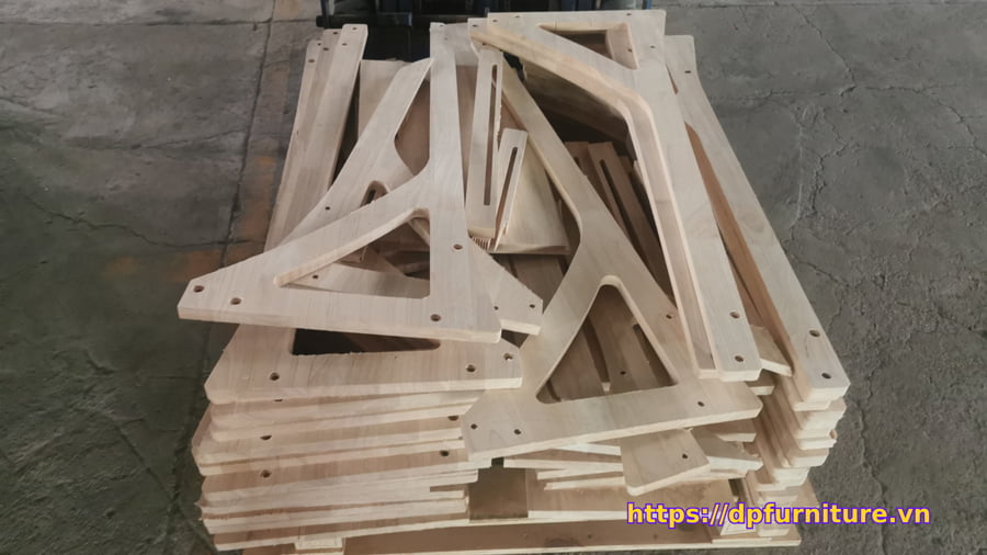 Đơn hàng cắt ván cao su 18mm, cắt CNC chi tiết gỗ 2